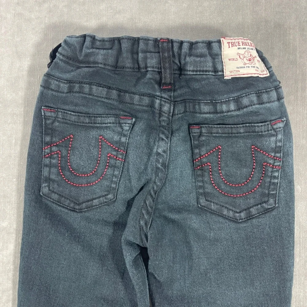 True Religion Kids Medium 5/6  Dark Wash Distressed Elastic Waist Jeans‎